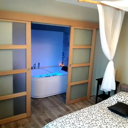 Aillan Herve Avec Piscine Privee Chauffee Villa *